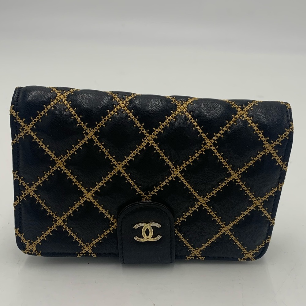 CHANEL BLACK COCO MARK WILD STITCH ZIP WALLET